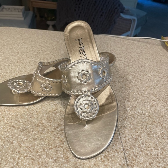 Jack Rodgers,heals,silver, wore 2 times, sprained ankle- unable to wear-ADORABLE - Picture 8 of 9